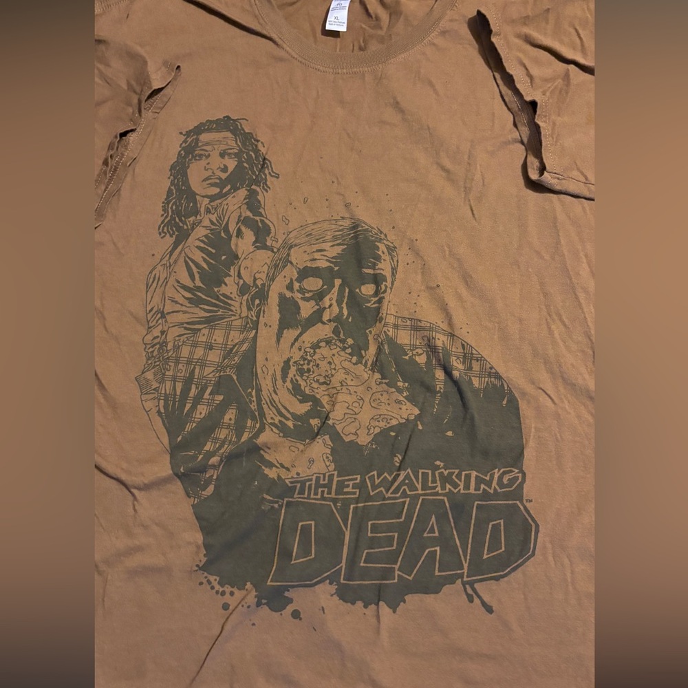 Walking dead T-shirt size extra large